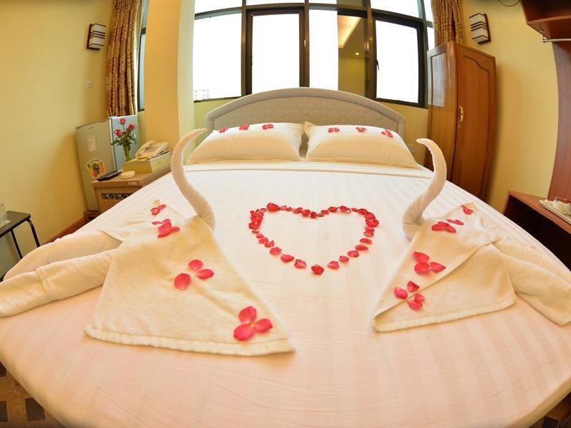 New Golden Forward Hotel Rangun Zewnętrze zdjęcie